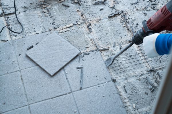 Flooring Removal Service in Saint Charles