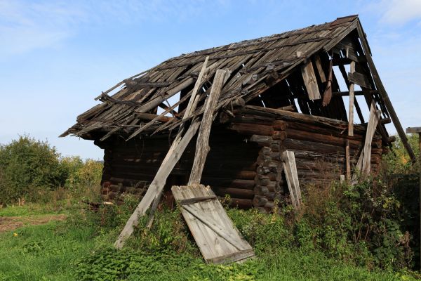 Pole Barn Demolition in Saint Charles